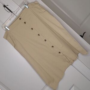 Jennifer Lauren  plus sz 2X 100% cotton  button front skirt with front pockets